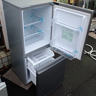 札幌市 AQUA アクア 130L 冷蔵庫 AQR-13H 2018年製 中古