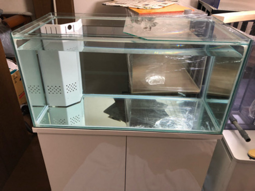 ガラス水槽オーバーフローセット。綺麗です。900.450.450