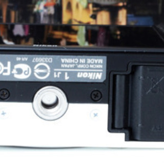 ●S数300回●未使用級●女性におすすめ●WIFI転送●ニコン J1 ゆうパック代引き発送！送料、代引き手数料無料！ ○S数300回○未使用級○女性におすすめ○WIFI転送