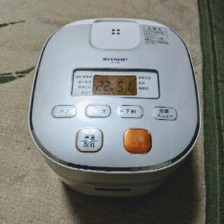 【12年製】シャープ３合炊き炊飯器KS-C5E【一人暮しに】