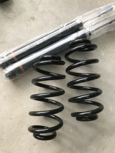 エスティマGSR50 サスペンション美品