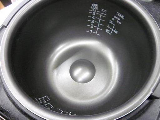 札幌 2019年製 美品 タイガー IH 5.5合炊き JKT-B103 炊飯器 炊飯ジャー ごはん 炊き立て