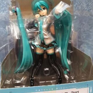 初音ミクのフィギュアお譲りします！