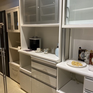 食器棚 松田家具 白 株式会社松田家具