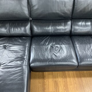 Leatherworld！！！カウチソファー　ブラック　売場展開中！！！