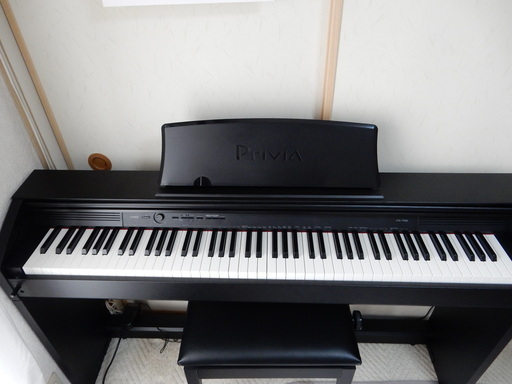 CACIO電子ピアノ　PX-750（取説、ヘッドフォン付）