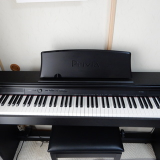 CACIO電子ピアノ　PX-750（取説、ヘッドフォン付）