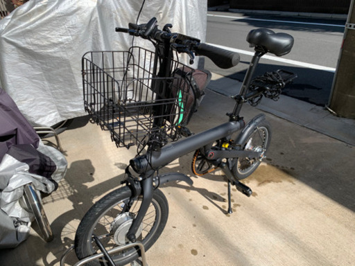 Qicycle 折り畳み電動自転車