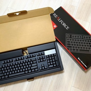 ほぼ新品 東プレ REALFORCE / R2-USV-BK ブラック 無接点 変荷重 英語104キー