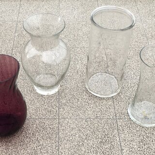 ガラス花瓶（４個）