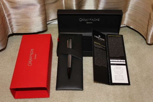 新品 Caran d'Ache（カランダッシュ）RNX-316 ボールペン
