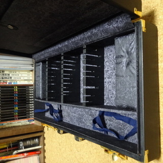 ★子の日★包丁ケース　特注品　入手困難　黒レザー　内張（ペーズリーガラ）