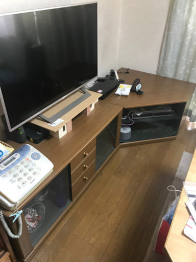 【追記あり】コーナーTV台