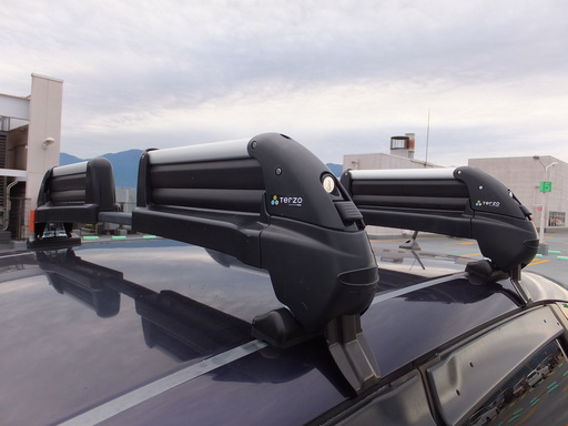 ルーフキャリア スノーボードキャリア Yokado 中巨摩のキャリア ラックの中古あげます 譲ります ジモティーで不用品の処分