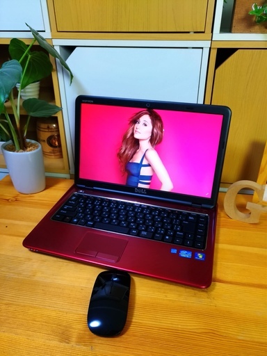 corei5メモリ8Gで超高性能！ 薄型軽量で持ち運びも便利☆ 大容量500G