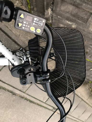 Ｏ２Ｍ電動自転車Ｏ２４Ｊブリジストン　ビッケ２０インチ　充電器なし