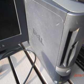 DELL　デスクトップパソコンとモニター　ウィンドウズXP