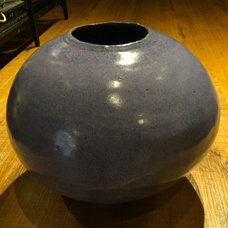 紫の壺