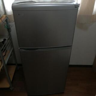 ｻﾝﾖｰ製 2009 年 冷蔵庫  無料あげます。