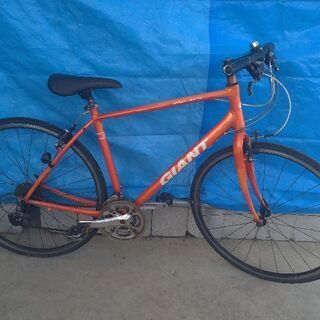 GIANT ESCAPE R3 クロスバイク エスケープ オレンジ アルミ 700C