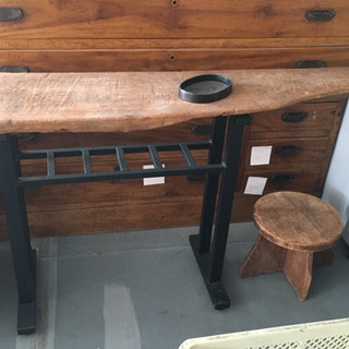 インテリアテーブル