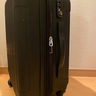 【取り引き中】スーツケース キャリーバッグ 機内持ち込み 拡張タイプ