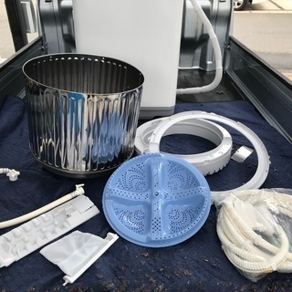 取引中2014年製シャープ全自動洗濯機ピンク容量6キロ美品。
