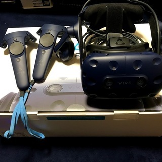 HTC VIVE Pro + HTC VIVE Tracker 3個