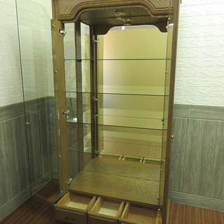 stp-0015　北海道工芸家具　フリーボード　バーベナ　飾り棚　ガラス棚　鏡　キュリオケース　ショーケース　ガラスキャビネット　食器棚　家具　ミラー付き　コレクションケース　収納　長谷川家具製作所