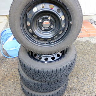 商談中となりました。175/65R14スタッドレスタイヤ+鉄ホイールセット