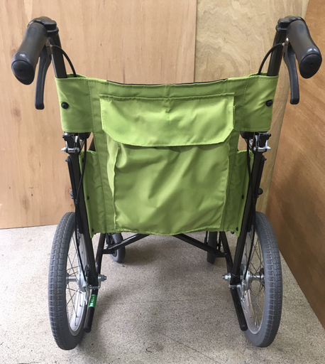 介助式車いす 標準型 ルッタ 40cm幅 VA10134 パナソニック