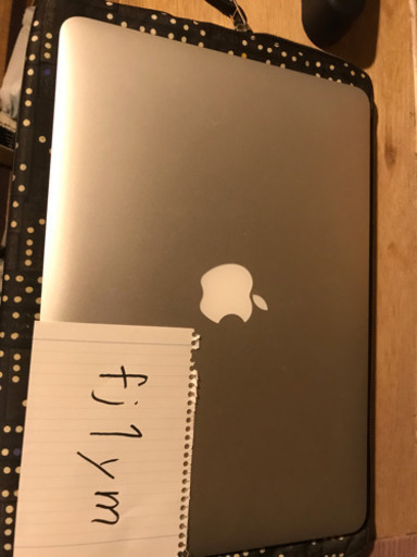 【残り数日】Macbook Pro 13.3インチ Paul Smithケース付き