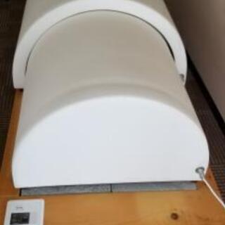 お買い得価格　美品　岩盤浴ベット　円赤外線ドーム付き