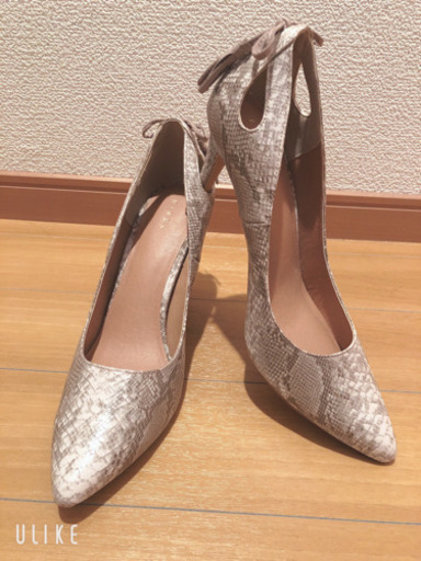 RANDAパンプス