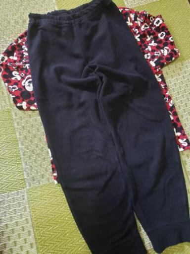 ユニクロ Uniqlo ミッキー フリースパジャマ しぃまま 小倉のキッズ用品 子供服 の中古あげます 譲ります ジモティーで不用品の処分