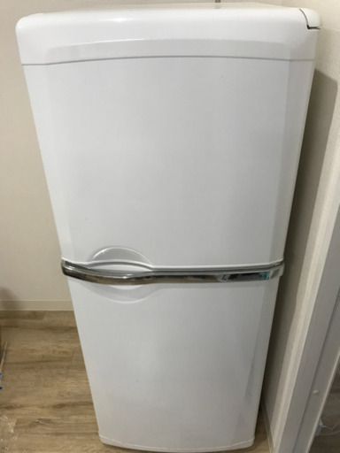 三菱2ドア冷蔵庫 136l 一人 二人暮らしにおすすめ K K 今里のキッチン家電 冷蔵庫 の中古あげます 譲ります ジモティーで不用品の処分 三菱2ドア冷蔵庫 136l 一人 二人暮らしにおすすめ K K 今里のキッチン家電 冷蔵庫 の中古あげます 譲ります ジモティーで不用品の処分