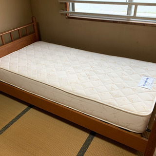 差し上げます　フランスベッドマットレス＋木製シングルベッド
