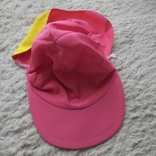 カラー帽子  ①