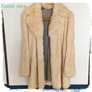 ななページ ファーコート lemura 毛皮コート cream white