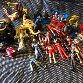ウルトラマンセット プロフ必読 山本のおもちゃ ヒーロー遊び の中古あげます 譲ります ジモティーで不用品の処分