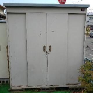 差しあげます。物置小屋