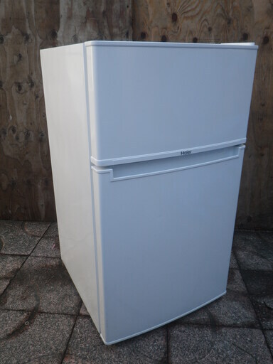 ■配達可■美品■ハイアール 小型 2ドア冷蔵庫  85L  2018製 JR-N85B-W