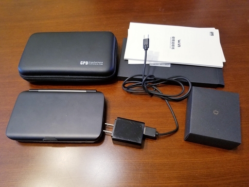 GPD Win アルミニウム天板 + 専用ケース付き