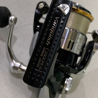 シマノ　ヴァンキッシュ　C2500HGS リール　中古美品