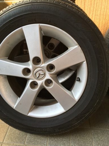ノーマルタイヤ 195/65R15 ホイル付 マツダプレマシー 使用期間短いです