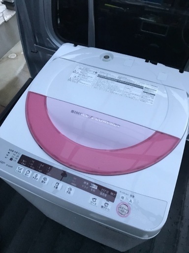 取引中2015年製シャープ全自動洗濯機容量6キロ美品。千葉県内配送無料。設置無料。