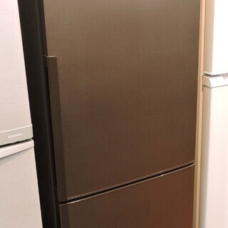 2017年製 SHARP シャープ 271L 冷蔵庫 2ドア/2枚扉 ブラウン色 SJ-PD27C