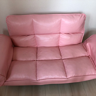 2人がけ ピンクのソファ  定価13000円