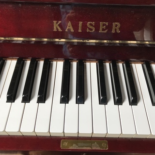 88鍵盤 ピアノ、椅子、カバー、CD付き楽譜