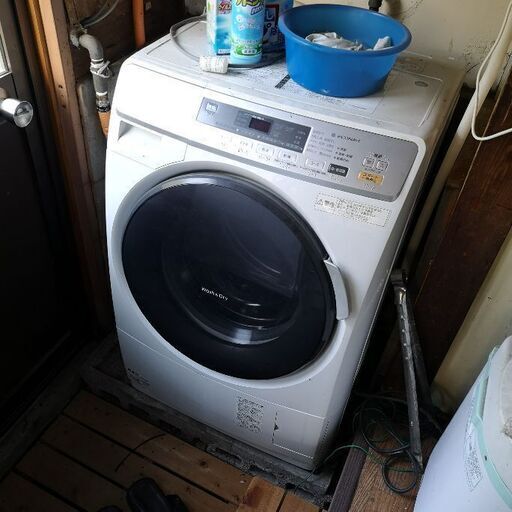 Panasonic NA-VD110L 洗濯機６Kg乾燥も